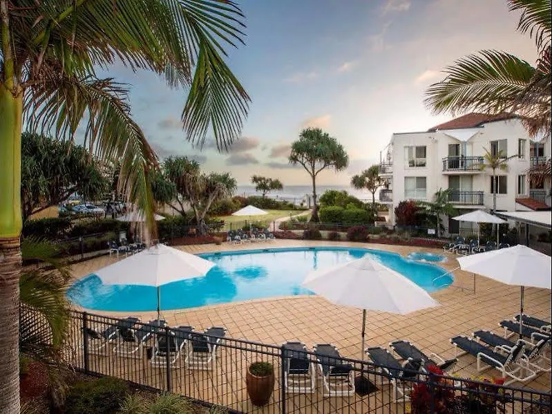 Golden Riviera Absolute Beachfront Resort Gold Coast Australia